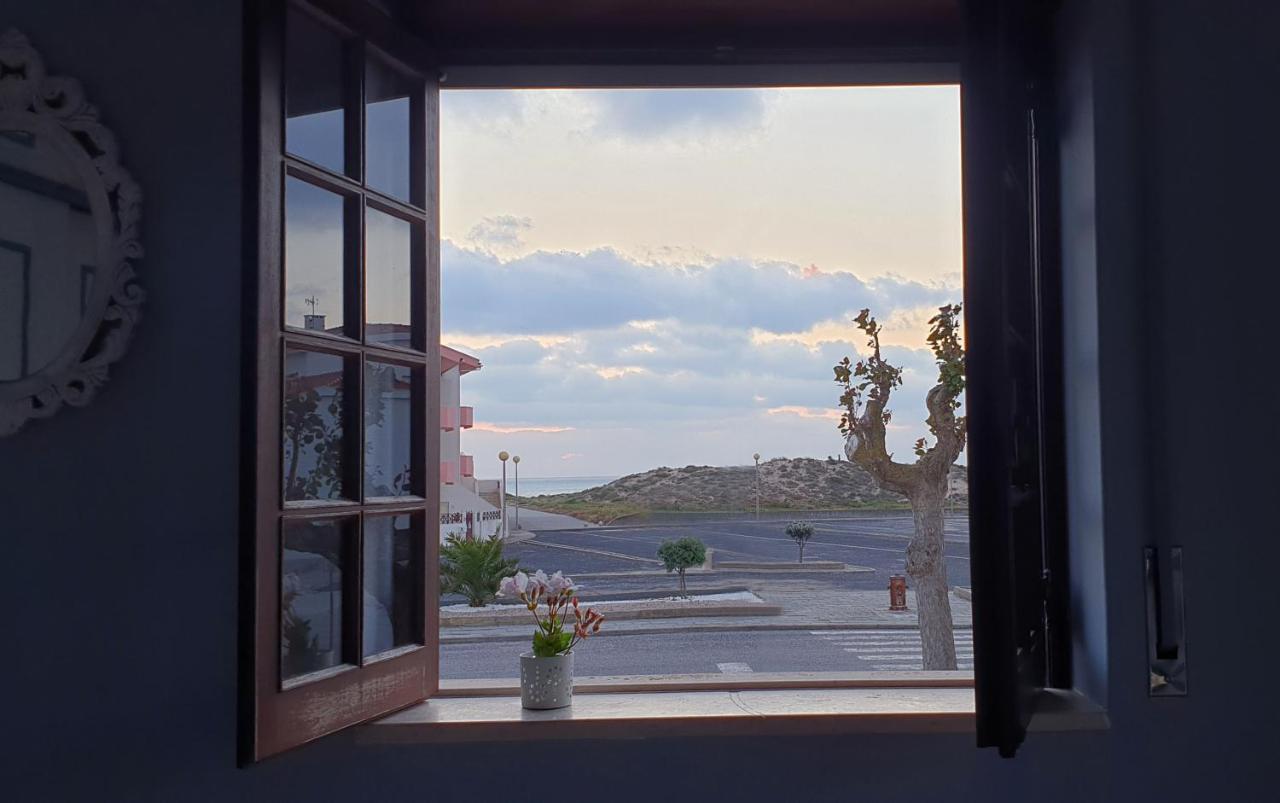 Boa Onda Guesthouse Atouguia Da Baleia Exteriér fotografie
