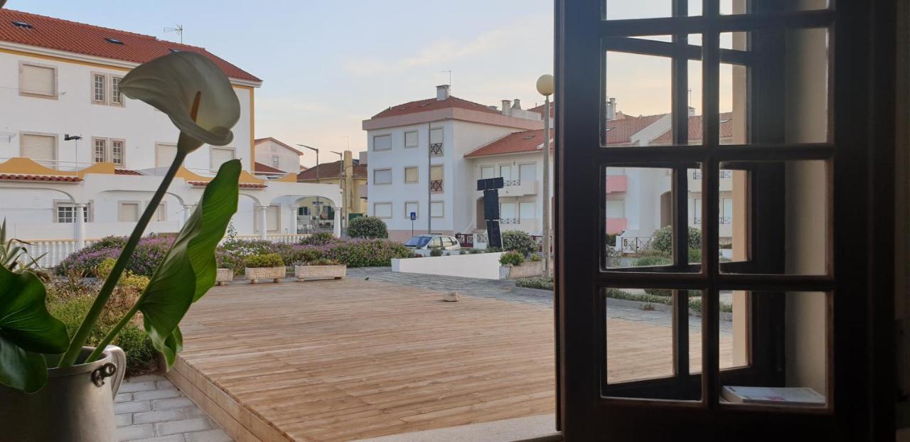 Boa Onda Guesthouse Atouguia Da Baleia Exteriér fotografie