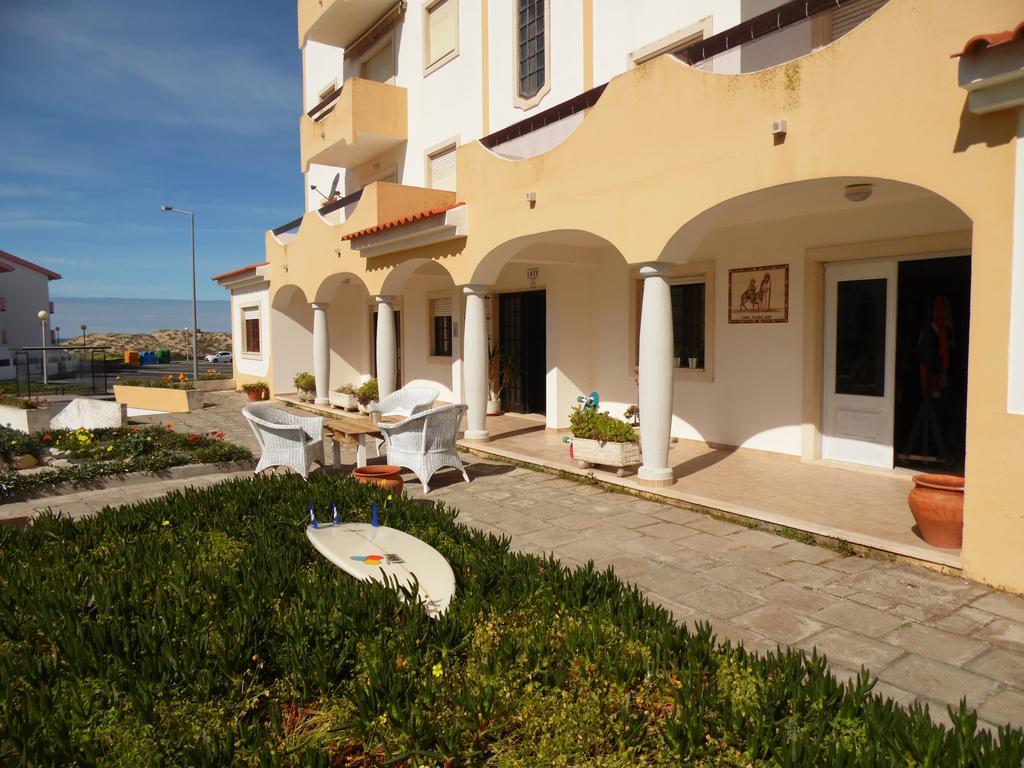 Boa Onda Guesthouse Atouguia Da Baleia Exteriér fotografie